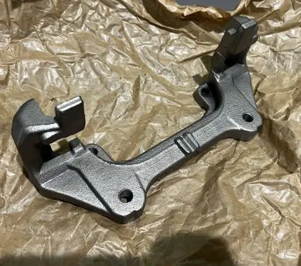 Land Rover Range Rover Evoque L538 Front Brake Caliper Pad/Carrier LR061366