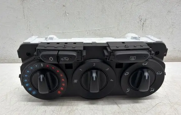 Opel Adam Climate control unit 5E0943200