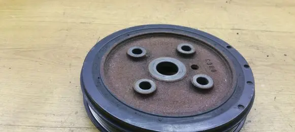 Volvo S60 Crankshaft pulley 31258122