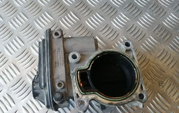 Volvo V50 Throttle valve 4M5GFA