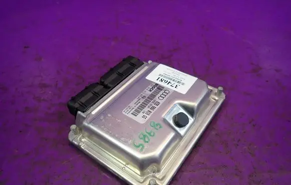 Audi A4 S4 B6 8E 8H Engine control unit/module ECU 