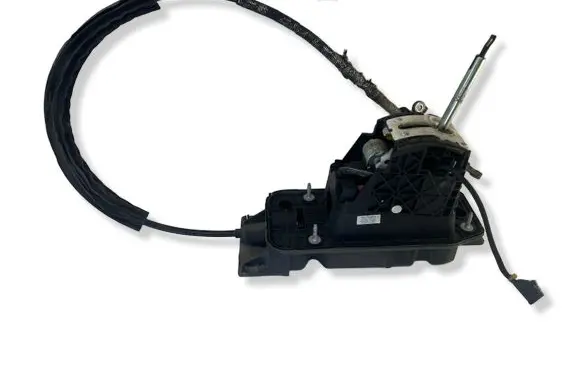 Volkswagen Jetta V Gear shifter/selector 1K1713025N