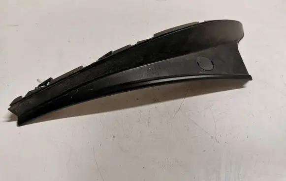 Buick Encore I Rear/tail light trim molding 