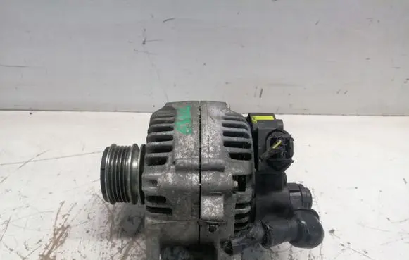 Hyundai i20 (PB PBT) Generator/alternator 373002A300