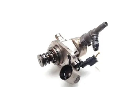 Peugeot Partner Fuel injection high pressure pump 9807550080 28377613