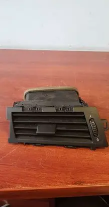BMW 5 E60 E61 Dashboard side air vent grill/cover trim 6910731