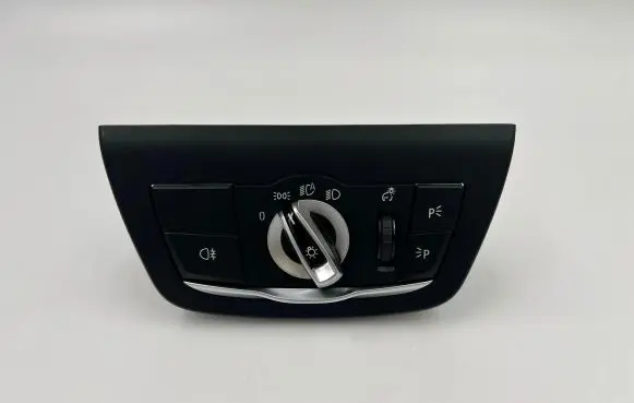BMW X4 G02 Light switch 5A67870 5a67870