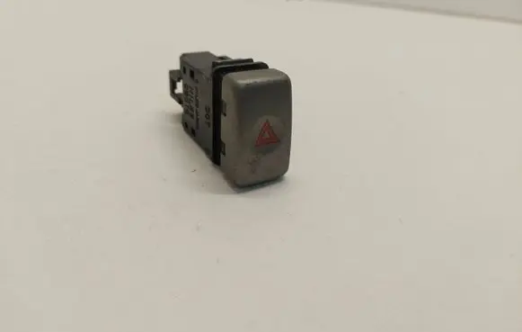 Subaru Forester SF Hazard light switch 06016