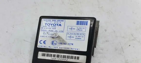 Toyota Corolla Verso E121 Door control unit/module 897410F010 61B168000 E1310R021776