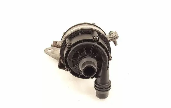 Mercedes-Benz C W205 Electric auxiliary coolant/water pump 0005002686 0392024050