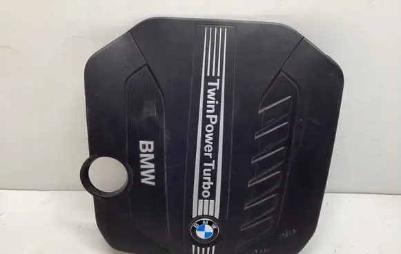 BMW 4 F32 F33 Engine cover (trim) 14389712