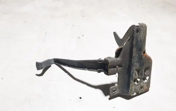 Audi A4 S4 B7 8E 8H Engine bonnet/hood lock/latch loop/hook 8E0823480B