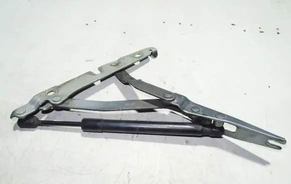 Audi A4 S4 B7 8E 8H Tailgate/trunk/boot hinge 8E5827301G