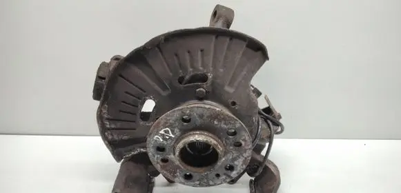Mercedes-Benz ML W163 Front wheel hub