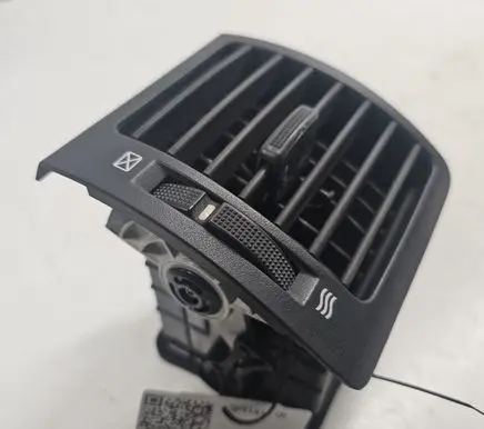 KIA Sorento Dashboard side air vent grill/cover trim 974903E000