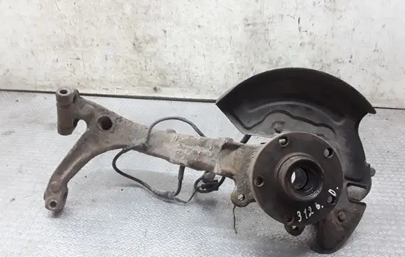 Volkswagen PASSAT B5.5 Front wheel hub spindle knuckle