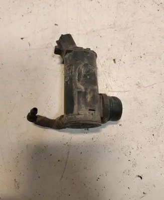 Toyota RAV 4 (XA20) Windscreen/windshield washer pump 8533033020