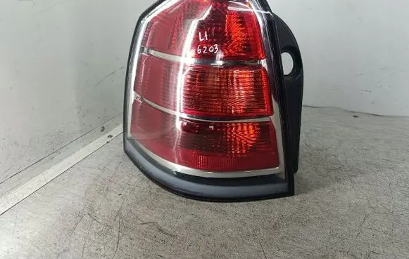 Opel Zafira B Rear/tail lights 084421948LB