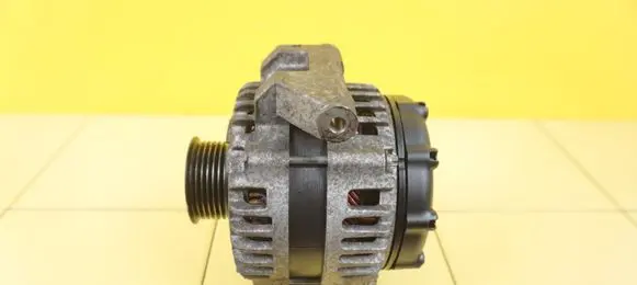 Opel Mokka Generator/alternator 13583093 B16DTH