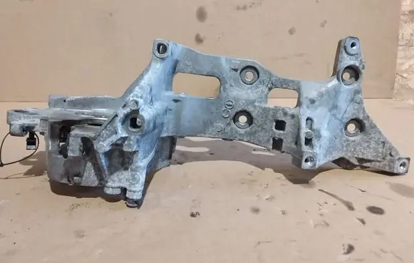 Generator/alternator bracket