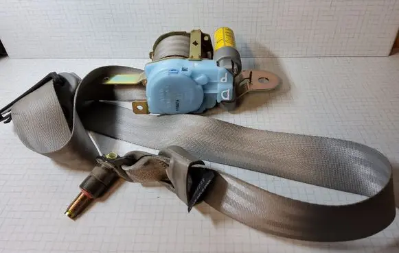 KIA Sorento Front seatbelt KR6A24 H2CUJ091106