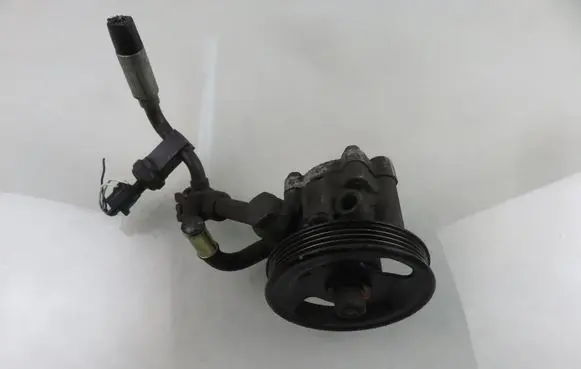 Nissan Murano Z50 Power steering pump