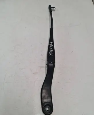 Volvo V50 Front wiper blade arm 8620200