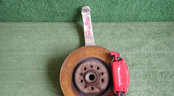 Maserati Levante Front wheel hub spindle knuckle 