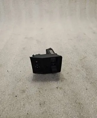 BMW 5 E34 Light switch 61311384007