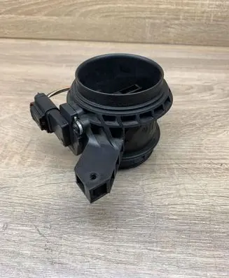 Ford Focus Mass air flow meter 7M519A673EJ