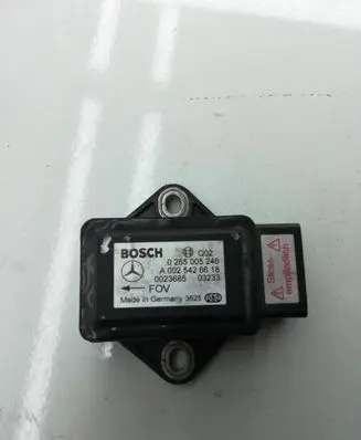 Mercedes-Benz E W211 ESP acceleration yaw rate sensor A0025426618 0265005246