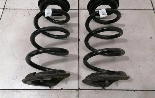 Tesla Model Y Rear shock absorber with coil spring 104447204A