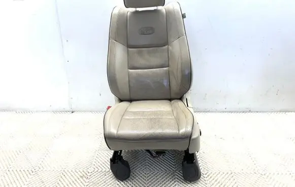 Jeep Grand Cherokee Front driver seat 