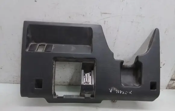 Nissan X-Trail T30 Dashboard lower bottom trim panel 