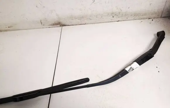 Mazda 6 Front wiper blade arm