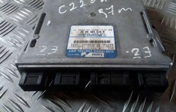 Mercedes-Benz E W210 Engine control unit/module A0195459432 04010012D