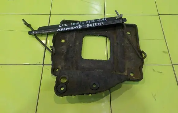 Lancia Beta Battery box tray CL2