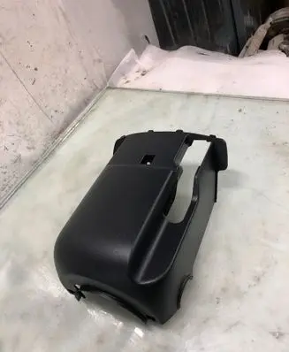 Nissan Qashqai J12 Steering wheel column trim