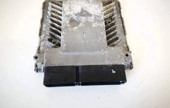 Volkswagen PASSAT B6 Engine control unit/module 03g906018 5wp45500ac