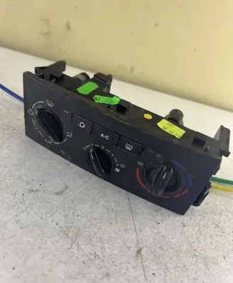 Peugeot 207 Climate control unit 69917002 N102080F 69910004