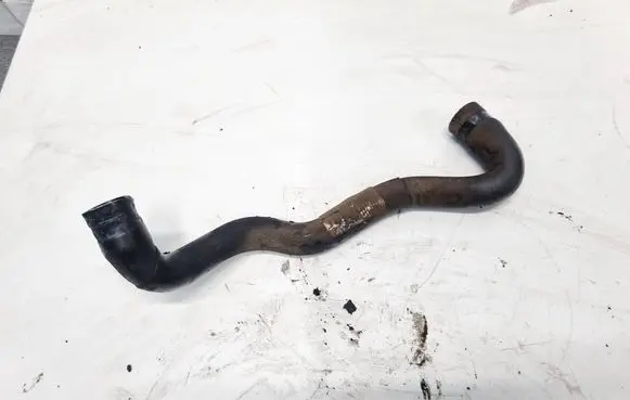 Opel Zafira B Breather hose/pipe 