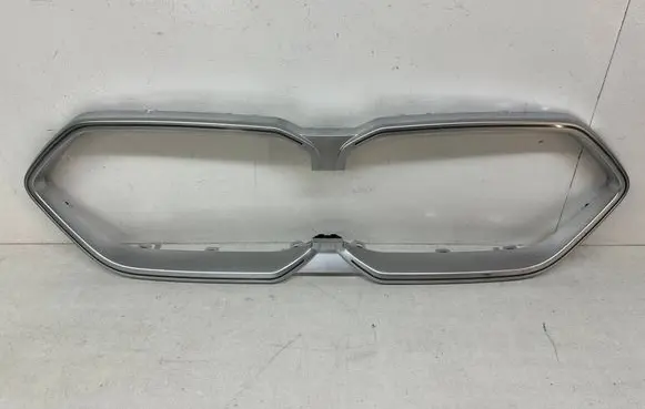 BMW X2 U10 Front bumper upper radiator grill 13310030020