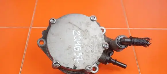 Citroen C4 Cactus Vacuum pump 9812535980 20MB37