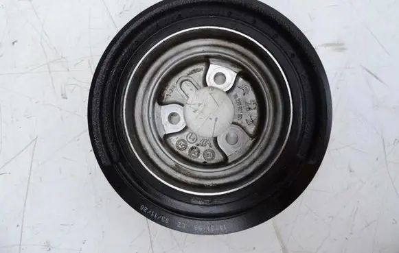 Opel Corsa F Crankshaft pulley 9827890780
