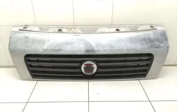 Fiat Ducato Front bumper upper radiator grill 1308067070