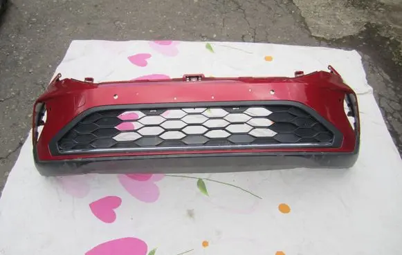 Volkswagen Taigo Front bumper 2G7807221C