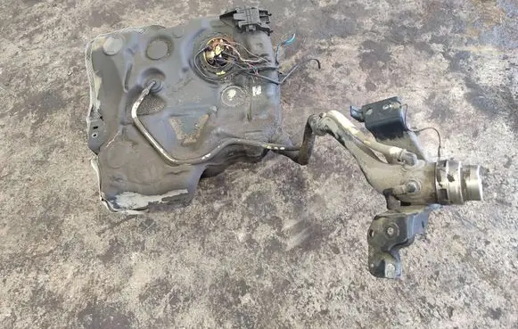 Volkswagen Golf VII Fuel tank 5Q0201021NR