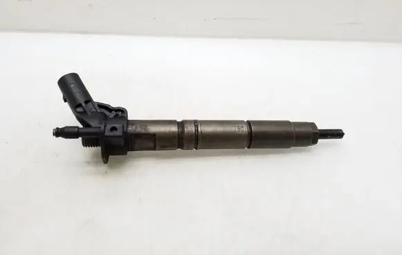 Mercedes-Benz R W251 Fuel injector A6420700587 050603