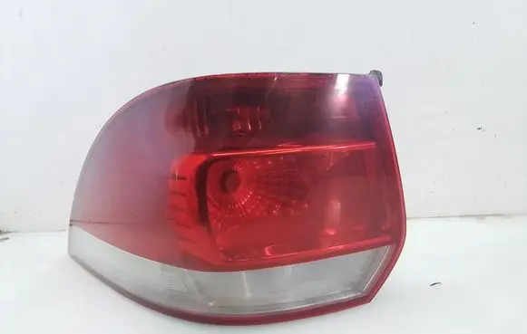 Volkswagen Golf V Rear/tail lights