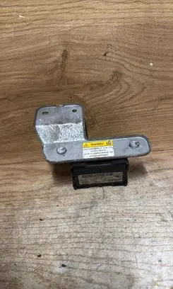 Volvo XC70 ESP acceleration yaw rate sensor 10098005212